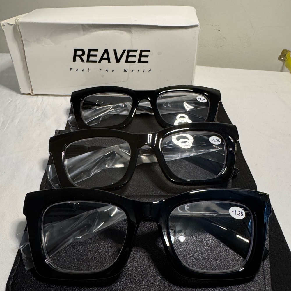Oprah Style Women's Reading Glasses, Three Pairs With Cases Black Frames 1.25